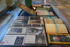Biblioteka Hectora Hodlera i materiały z archiwum Światowego Związku Esperantystów – wyjątkowy dar dla Biblioteki Narodowej