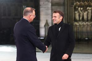 Prezydent RP wziął udział w ceremonii ponownego otwarcia Katedry Notre–Dame